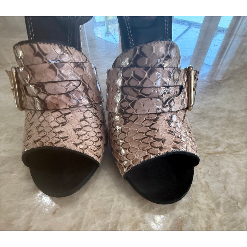 Derek Lam Beige Peach Python Print Heels Size 9, … - image 3